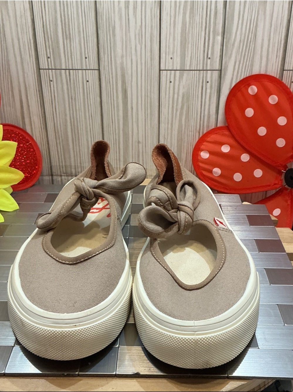 Women’s Taupe Canvas Bow-Top Flats